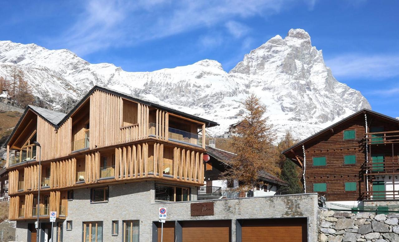 לינה וארוחת בוקר ברויל-קרוויניה Chalet Blanc Cervinia מראה חיצוני תמונה